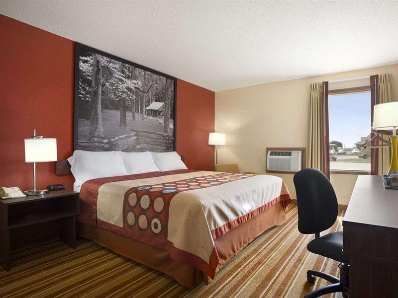 Super 8 By Wyndham Mattoon Hotel Luaran gambar
