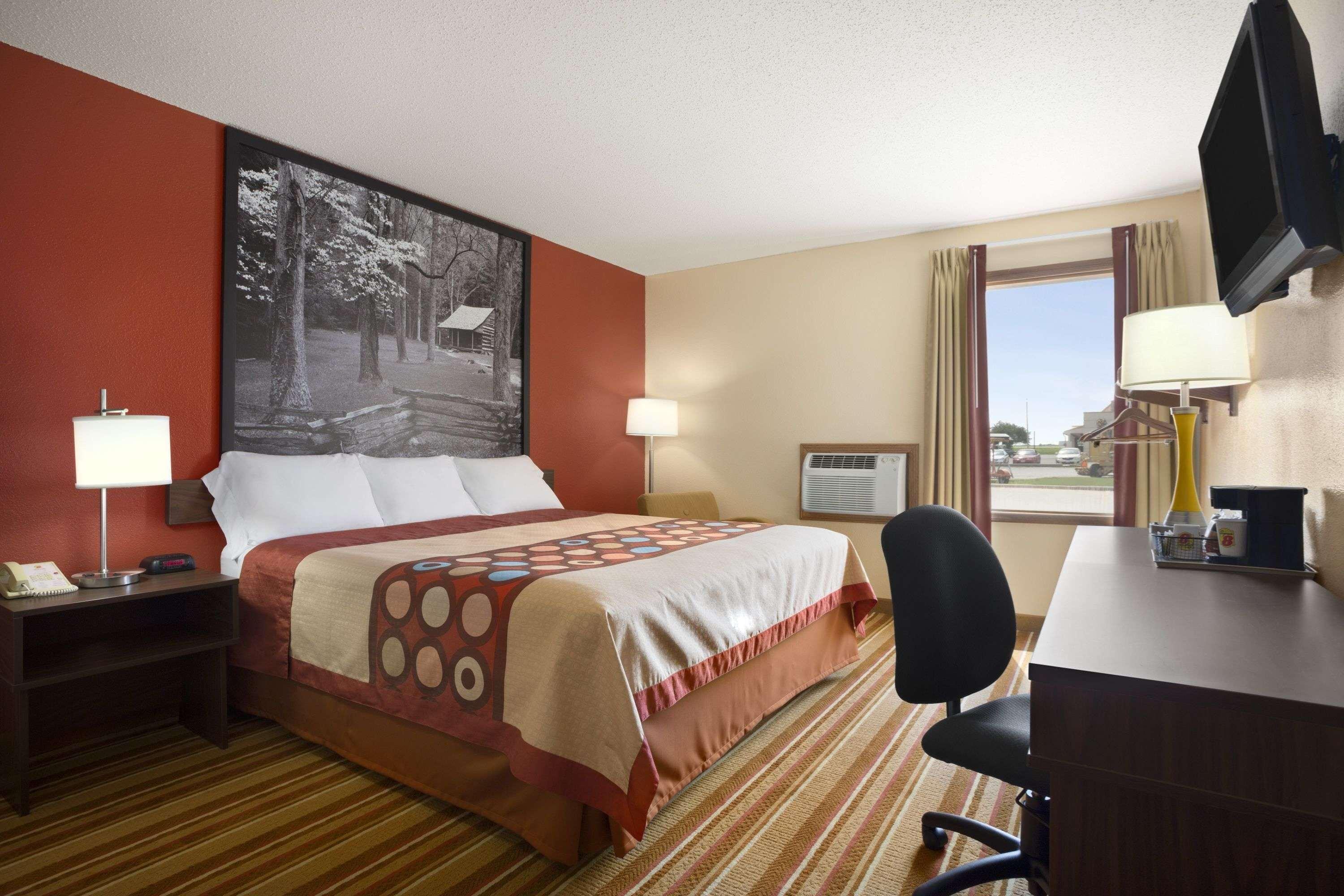 Super 8 By Wyndham Mattoon Hotel Luaran gambar