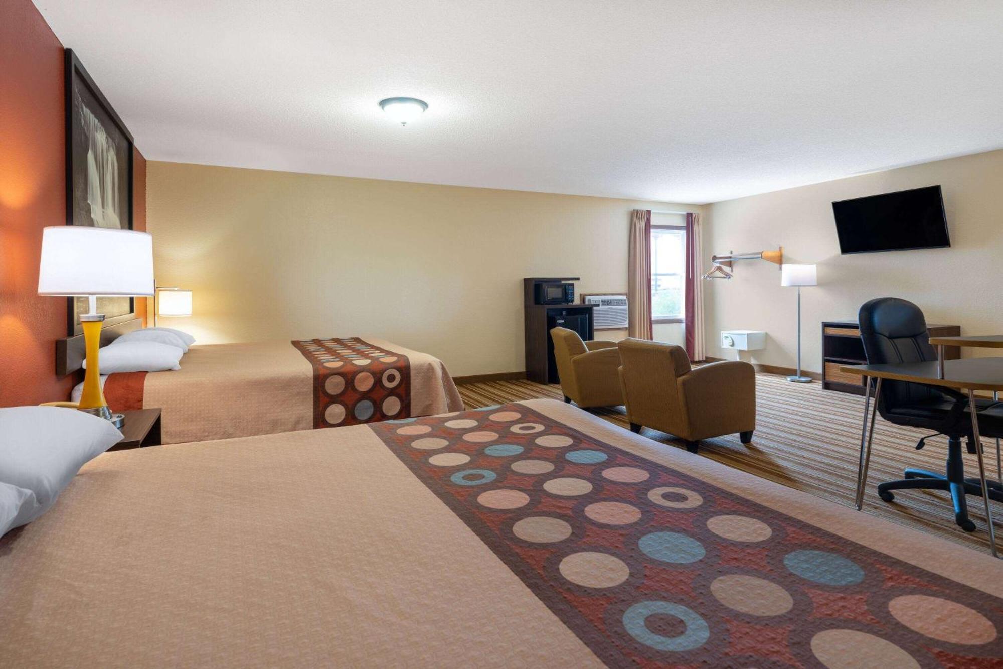 Super 8 By Wyndham Mattoon Hotel Luaran gambar