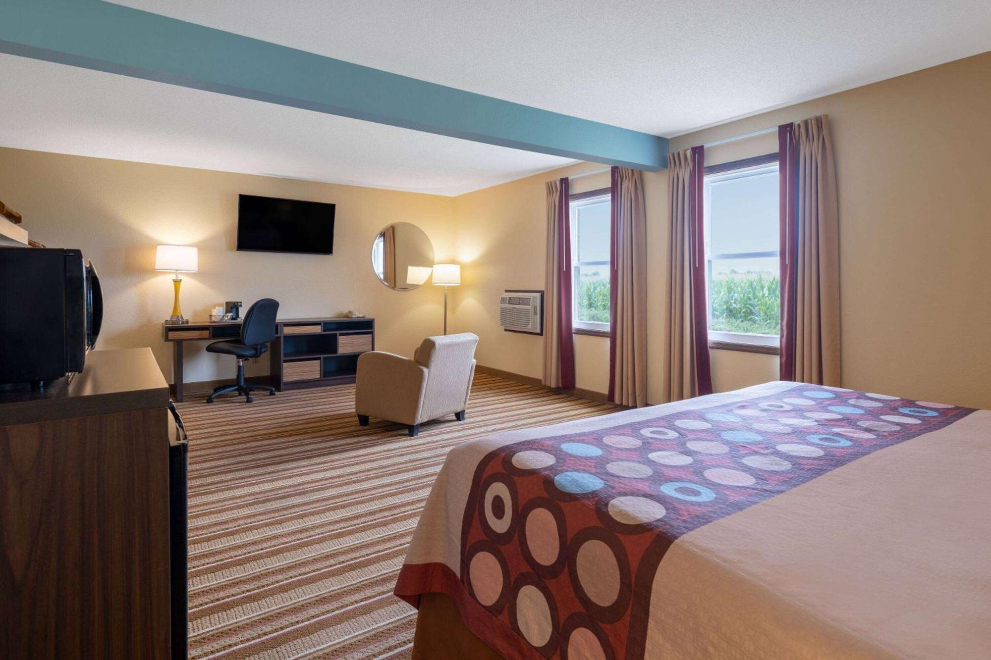 Super 8 By Wyndham Mattoon Hotel Luaran gambar